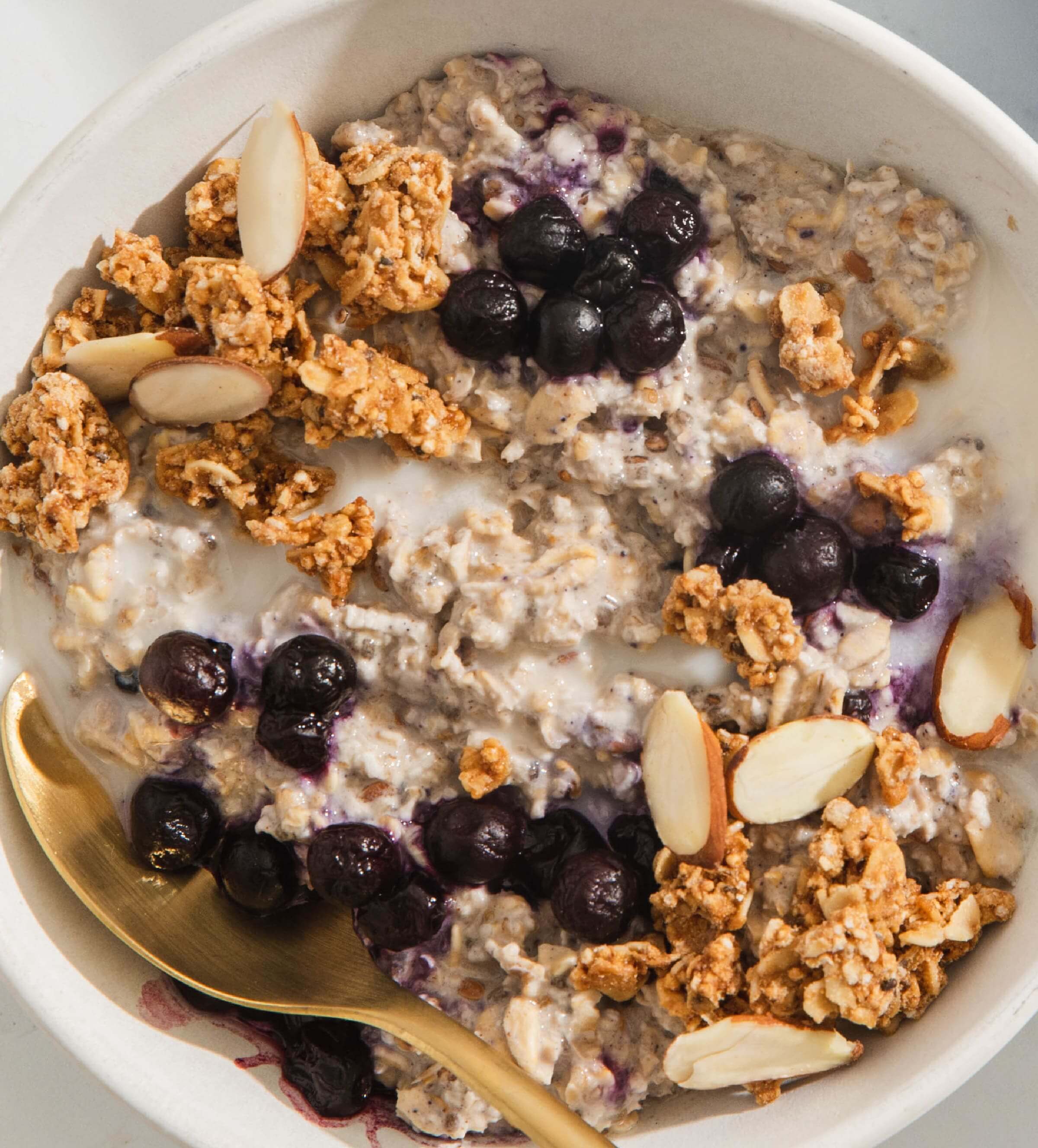 Superfood Oatmeal with Collagen Cup - Blueberry Walnut (12 cups)